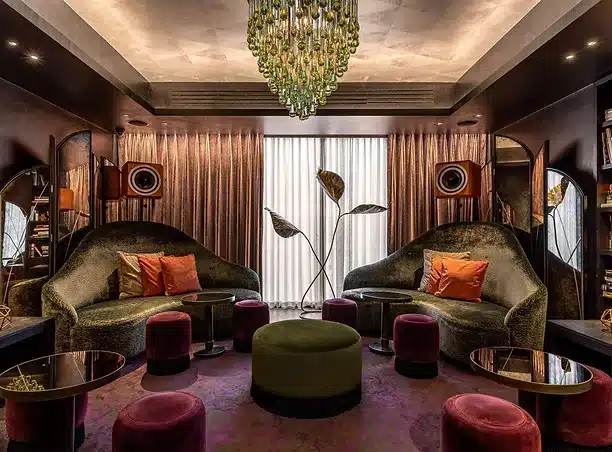 The Mandrake - Library Room 01